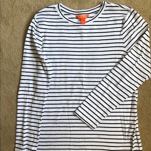 Long sleeve striped tee.